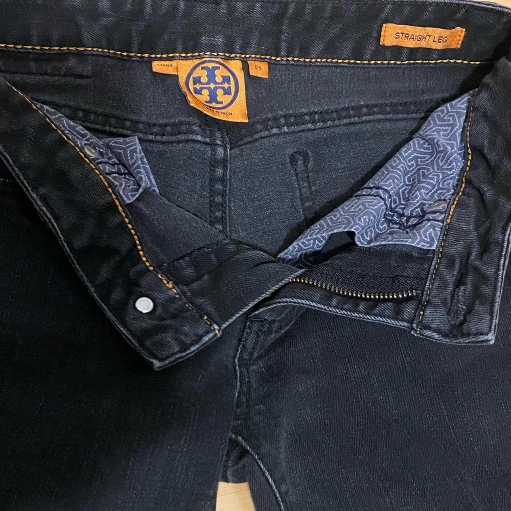 Tory Burch Black Straight Leg Jeans Size 25 - Picture 5 of 10